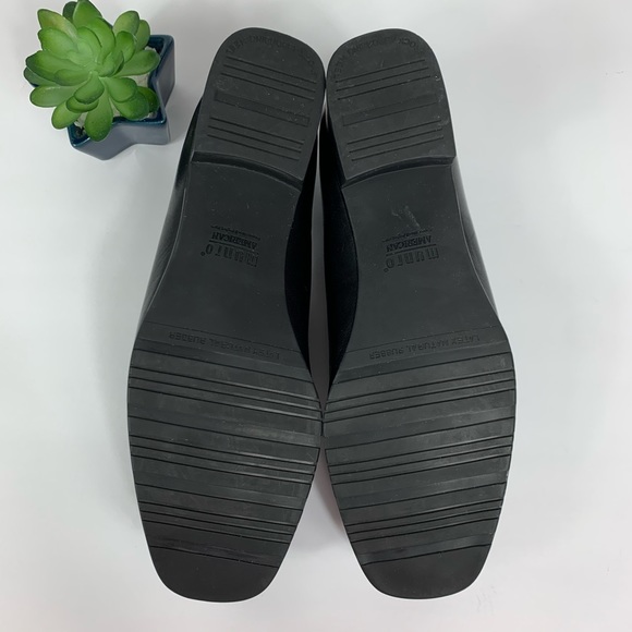 Munro American Loafers Elastic Split Front - Picture 6 of 7